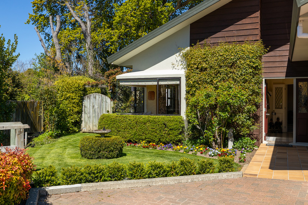 Timeless Appeal, Exceptional Presentation