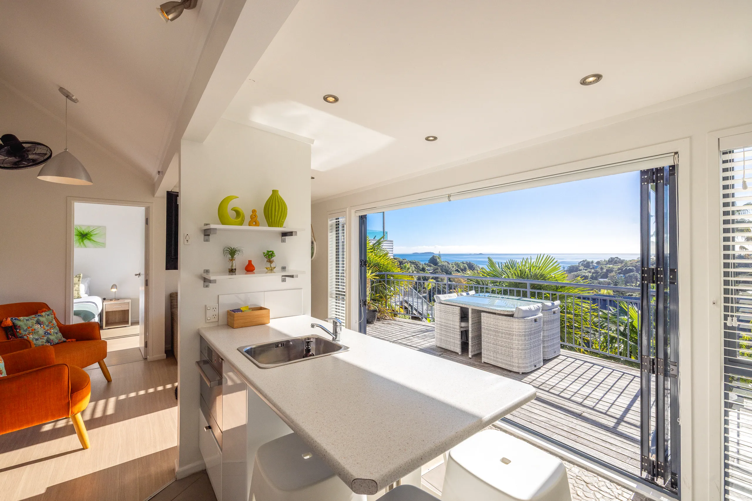 AQ/4 Bay Road, Palm Beach, Waiheke Island