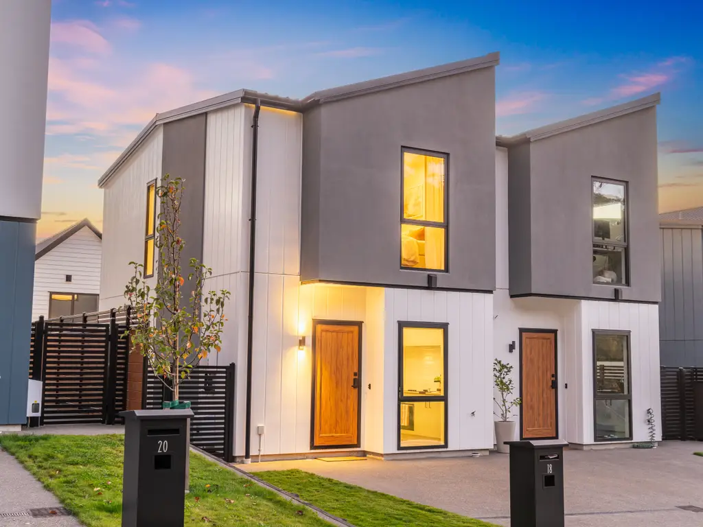01 - Joseph Bolton Crescent (18) - Twilight