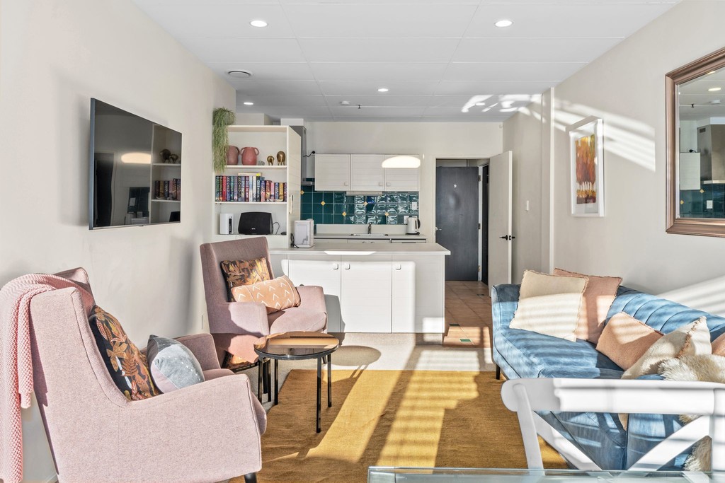 Lock, Leave and Earn in the Heart of Queenstown