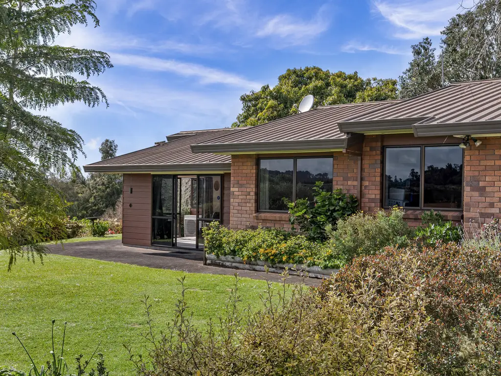 951 Otaika Valley Road-12