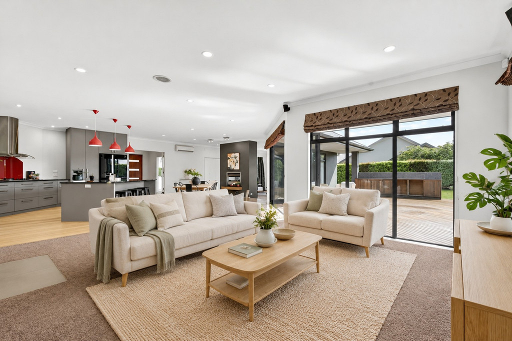 Cashmere Oaks - Executive Family Living