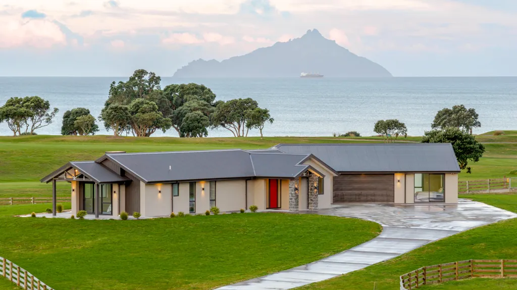 Golf Frontage with Sweeping Pacific Views
