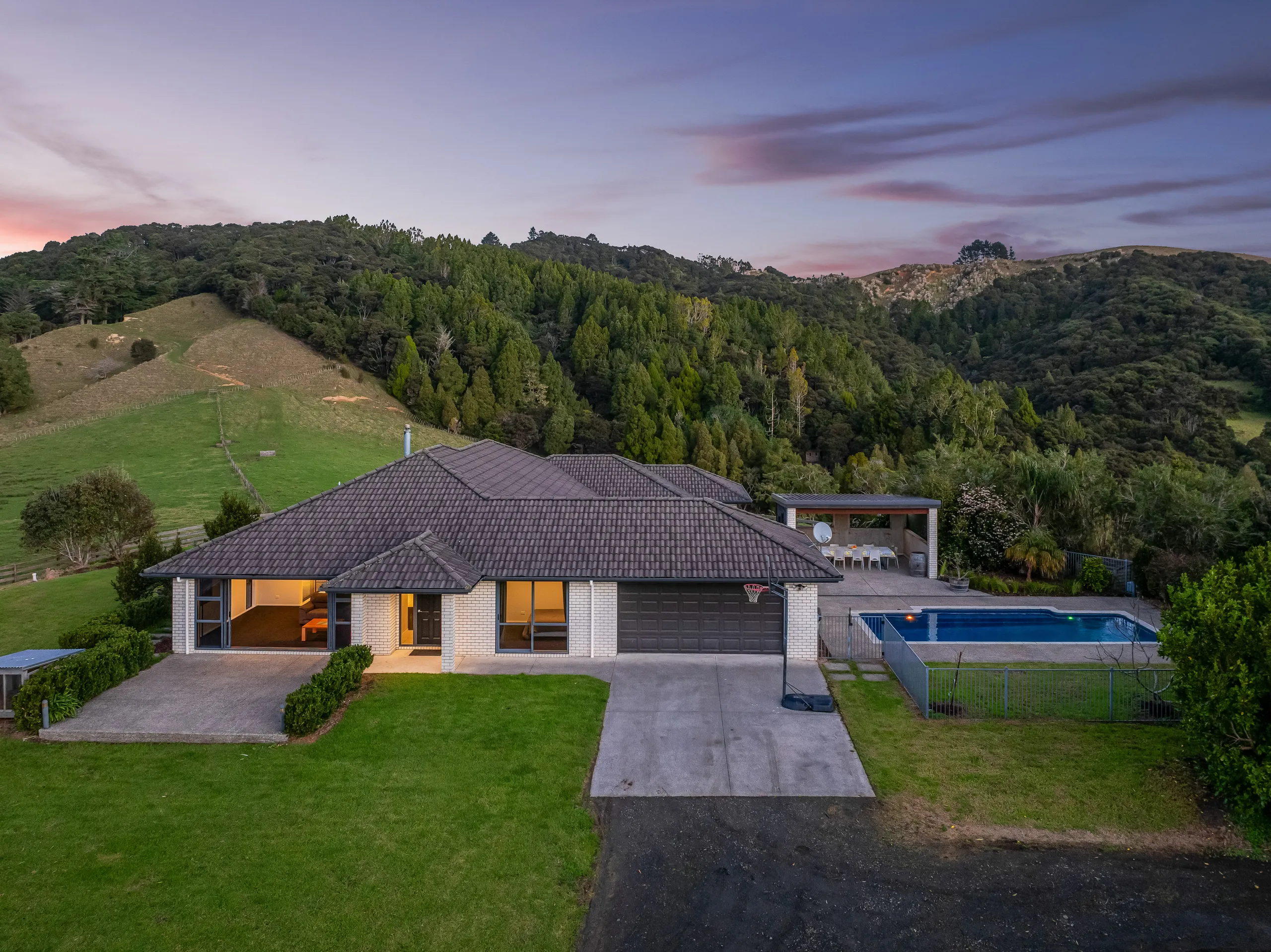 42 Rauhori Road, Makarau, Rodney District