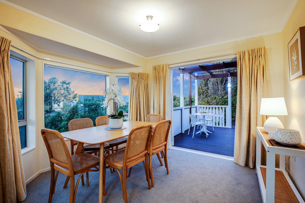 Sun, Space and Easy Family Living
