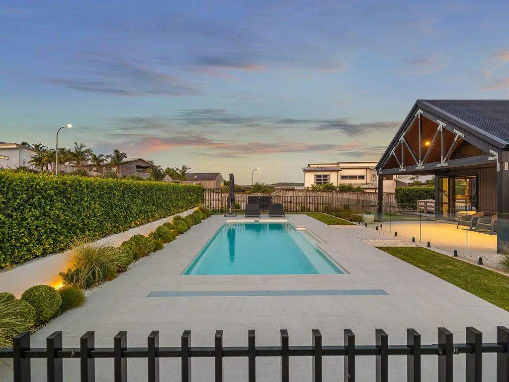 81 Solan Drive Evening_for_WEB-006
