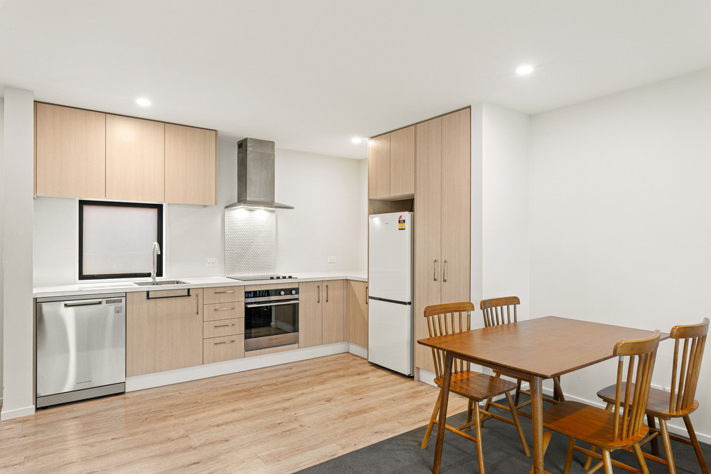 Premium End Townhouse, Exceptional Location