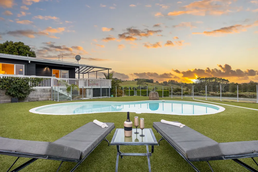 Arena to Alfresco