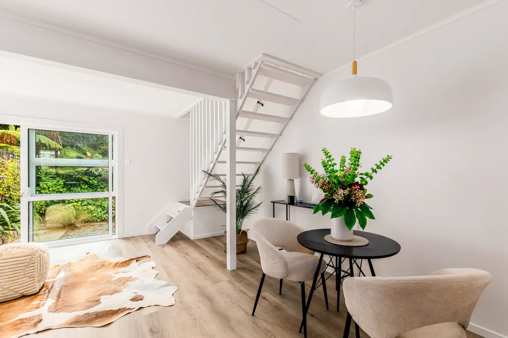 Fully Renovated, Cute and Cosy!