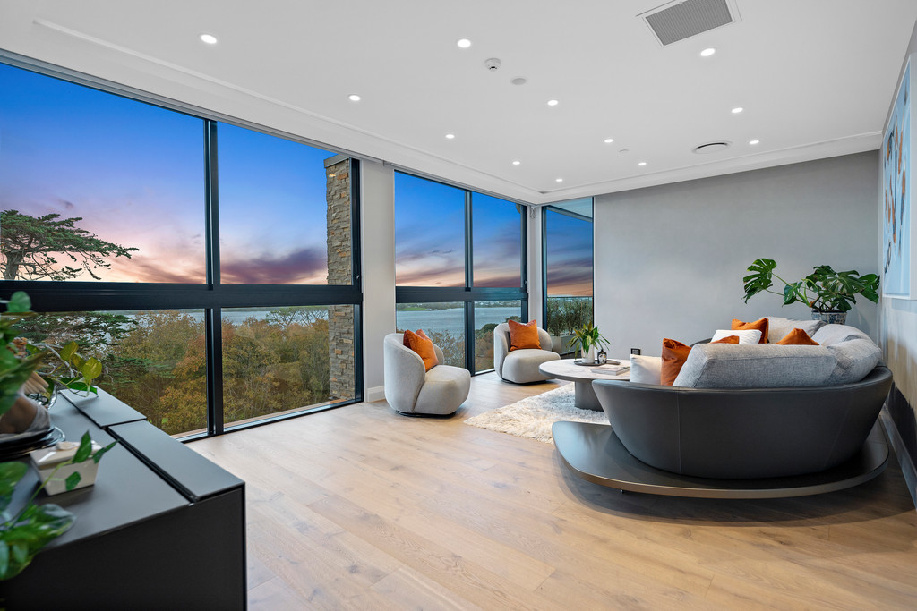 An Icon Above Takapuna