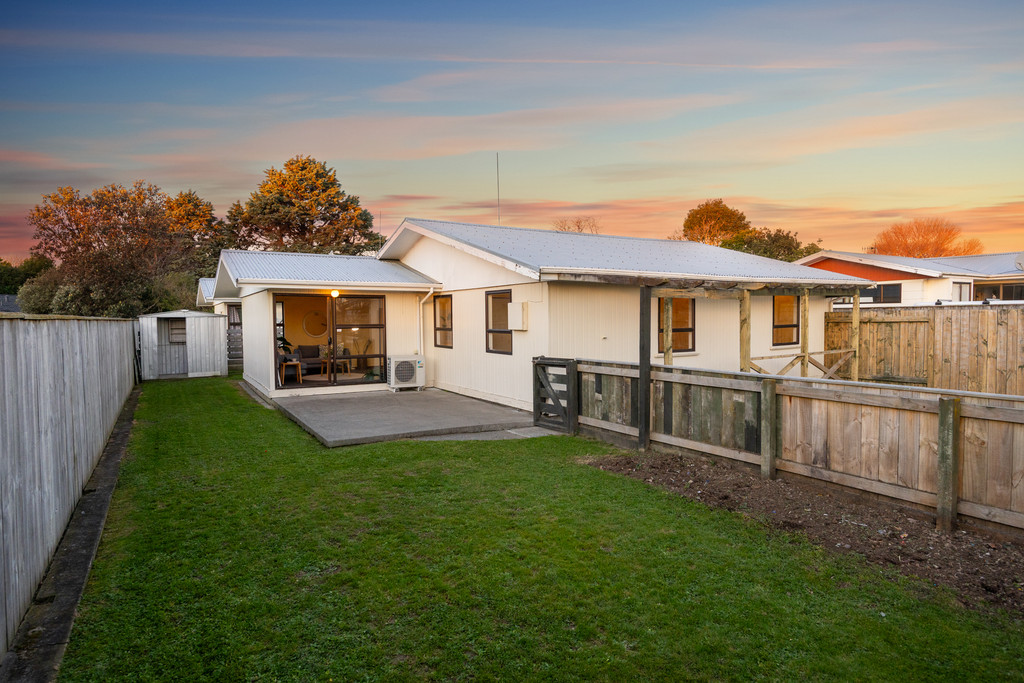 2 x Budget Friendly 4 bedroom Investment units