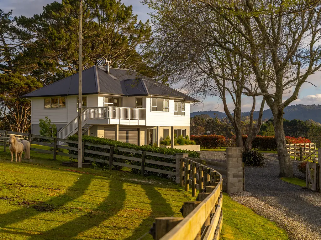 90 McEntee Rd Sunset-Evening_for_WEB-008