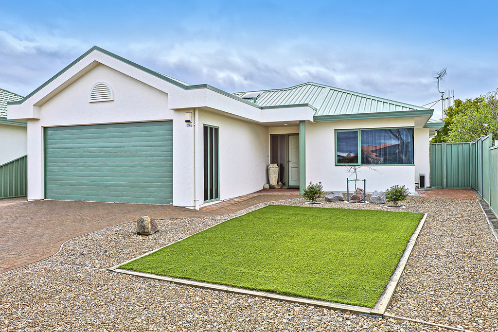 Knightsbridge Reserve Outlook, Immaculate And Easy