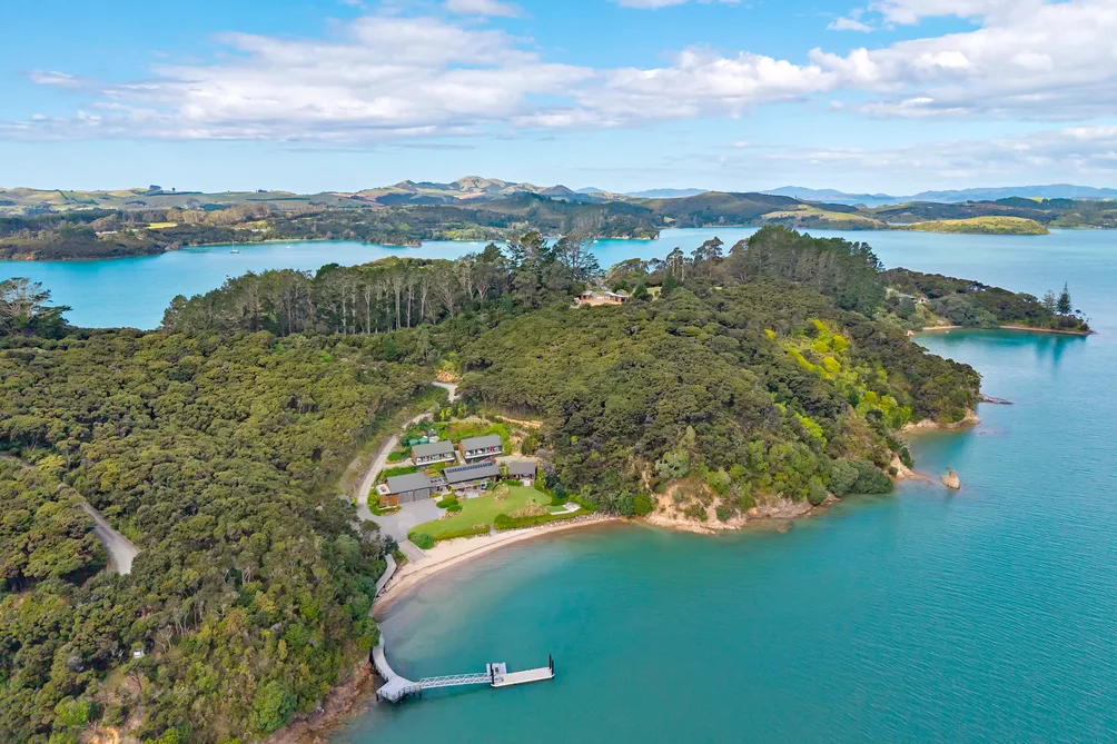 Absolute Waterfront Luxury