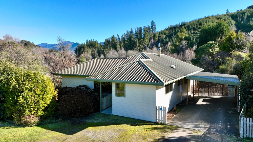 Country Living with Space and Views