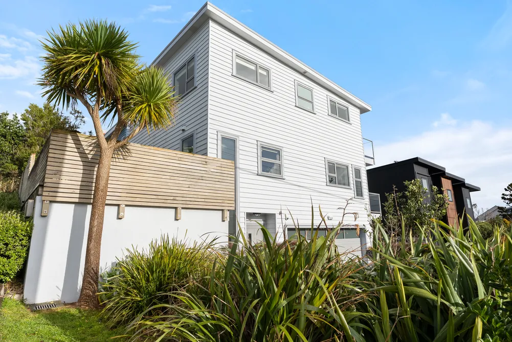 Modern Living, Minimal Maintenance on Mandalay