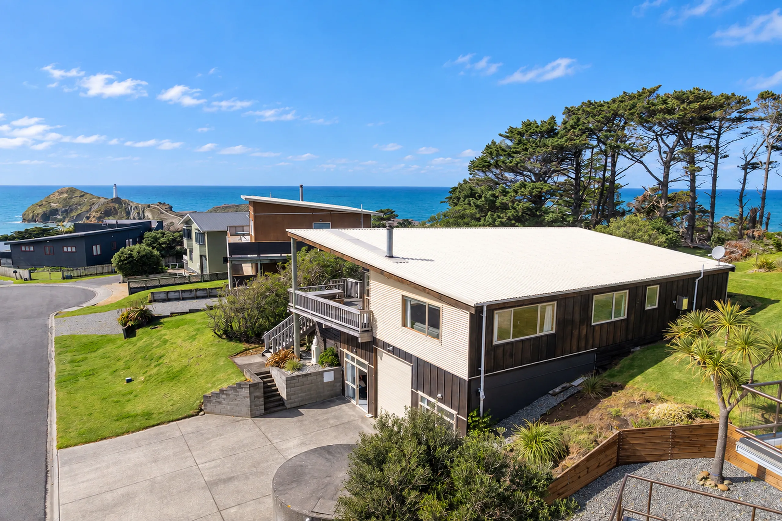44 Balfour Crescent, Castlepoint, Wairarapa