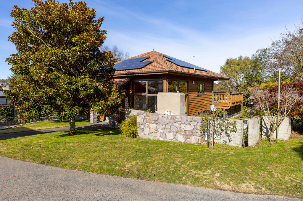 Hilltop Eco Lifestyle with Development Potential