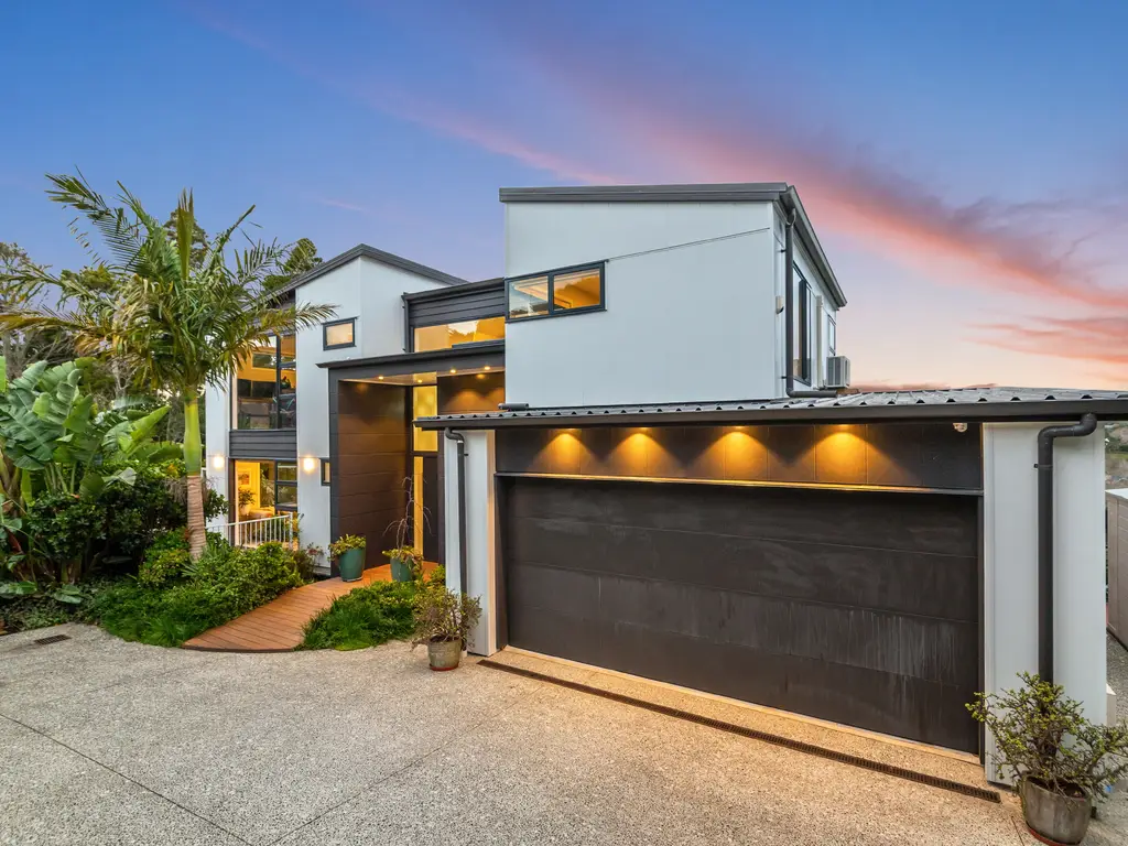 25A Pōhutukawa Ave-59