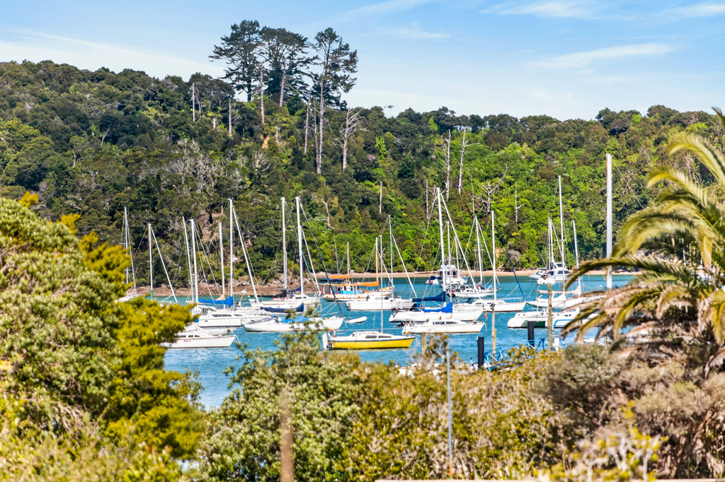 Live the Ultimate Coastal Life at Matauwhi Bay