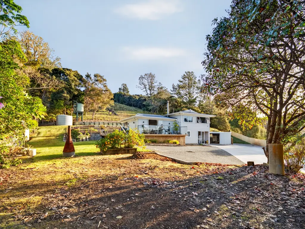 663 Paihia Road Pictures-15