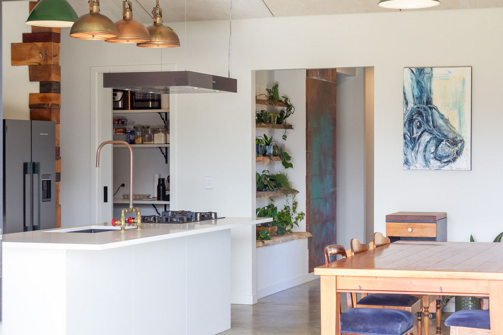 Contemporary Style, Captivating Tararua Views