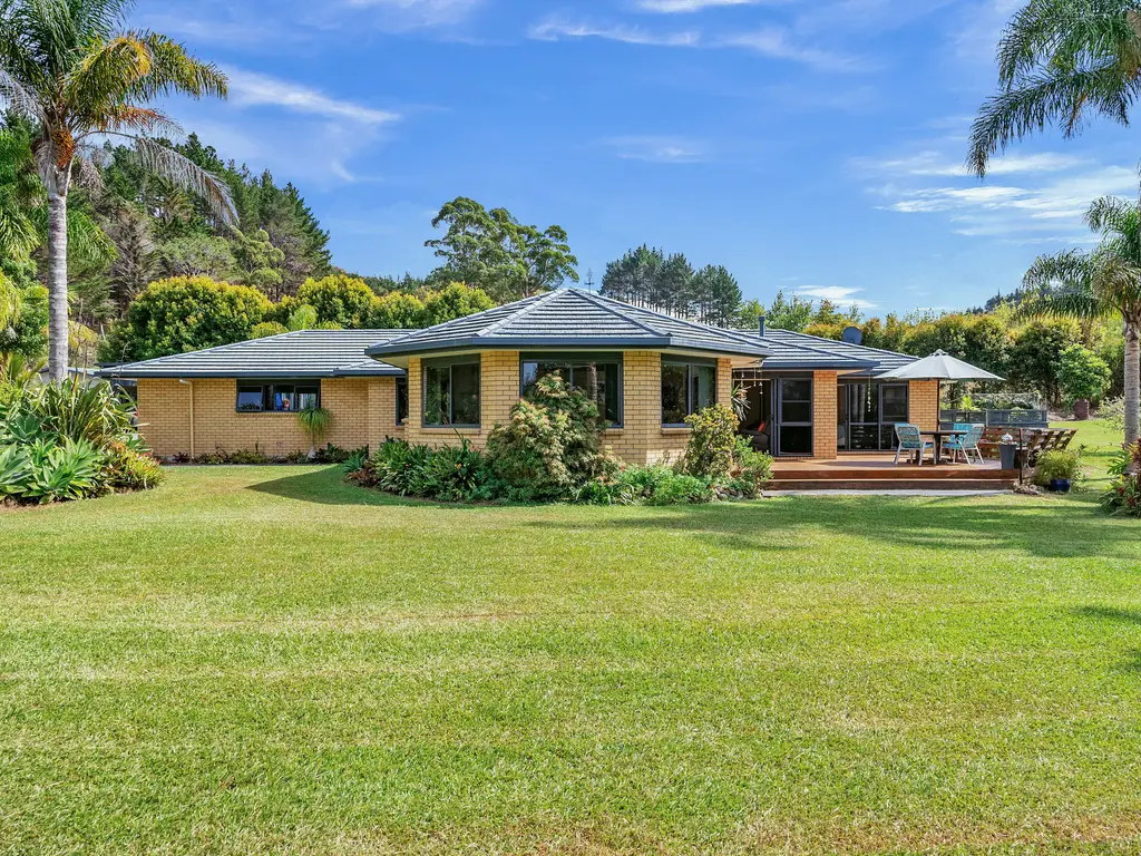 99 Old Parua Bay Road-1