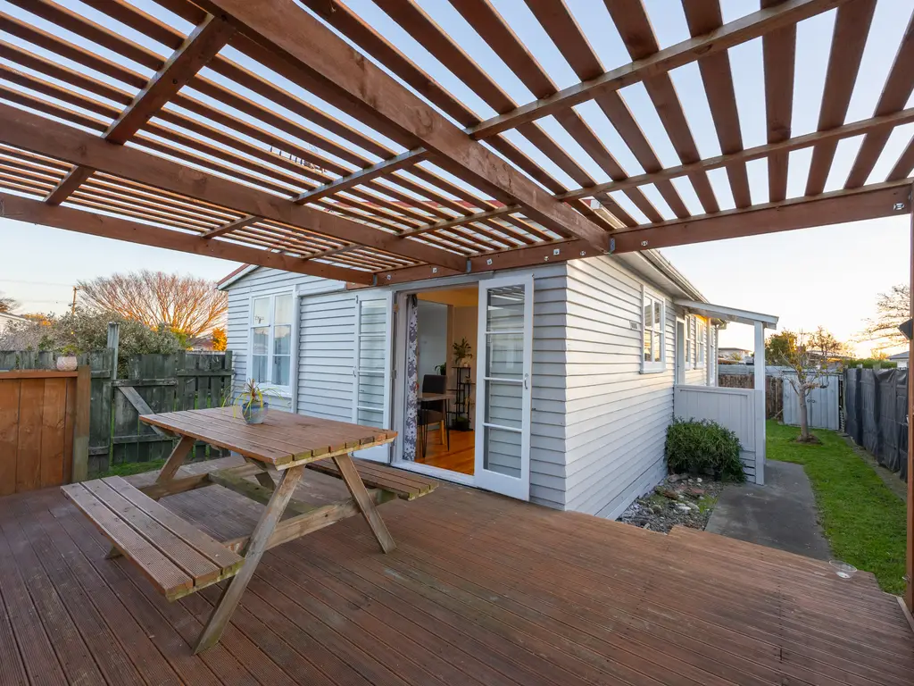 24b Fairs Road-8
