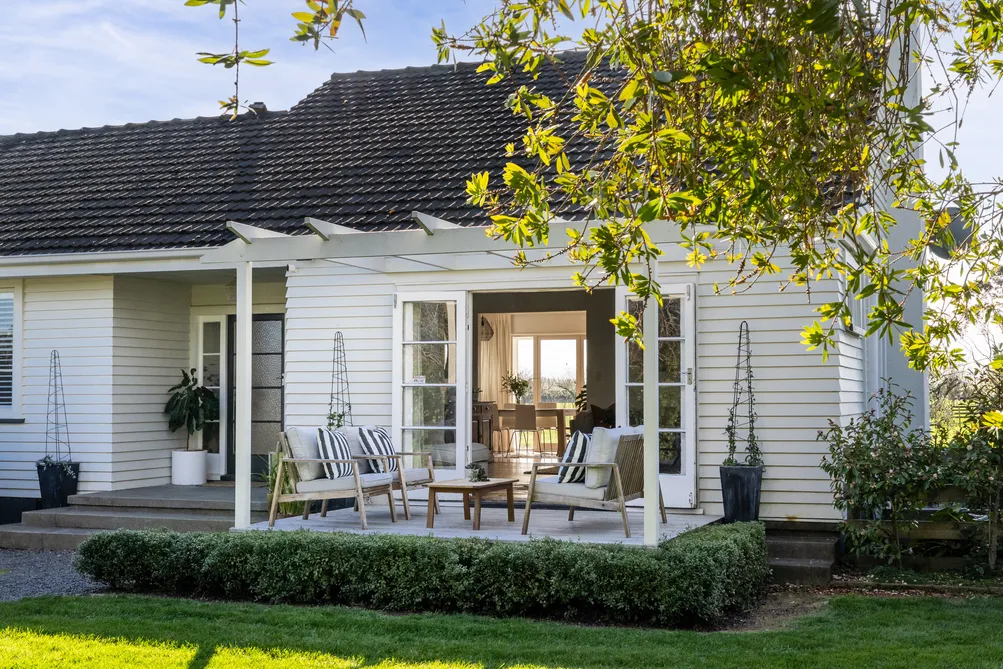 Country Character, Space and Convenience.