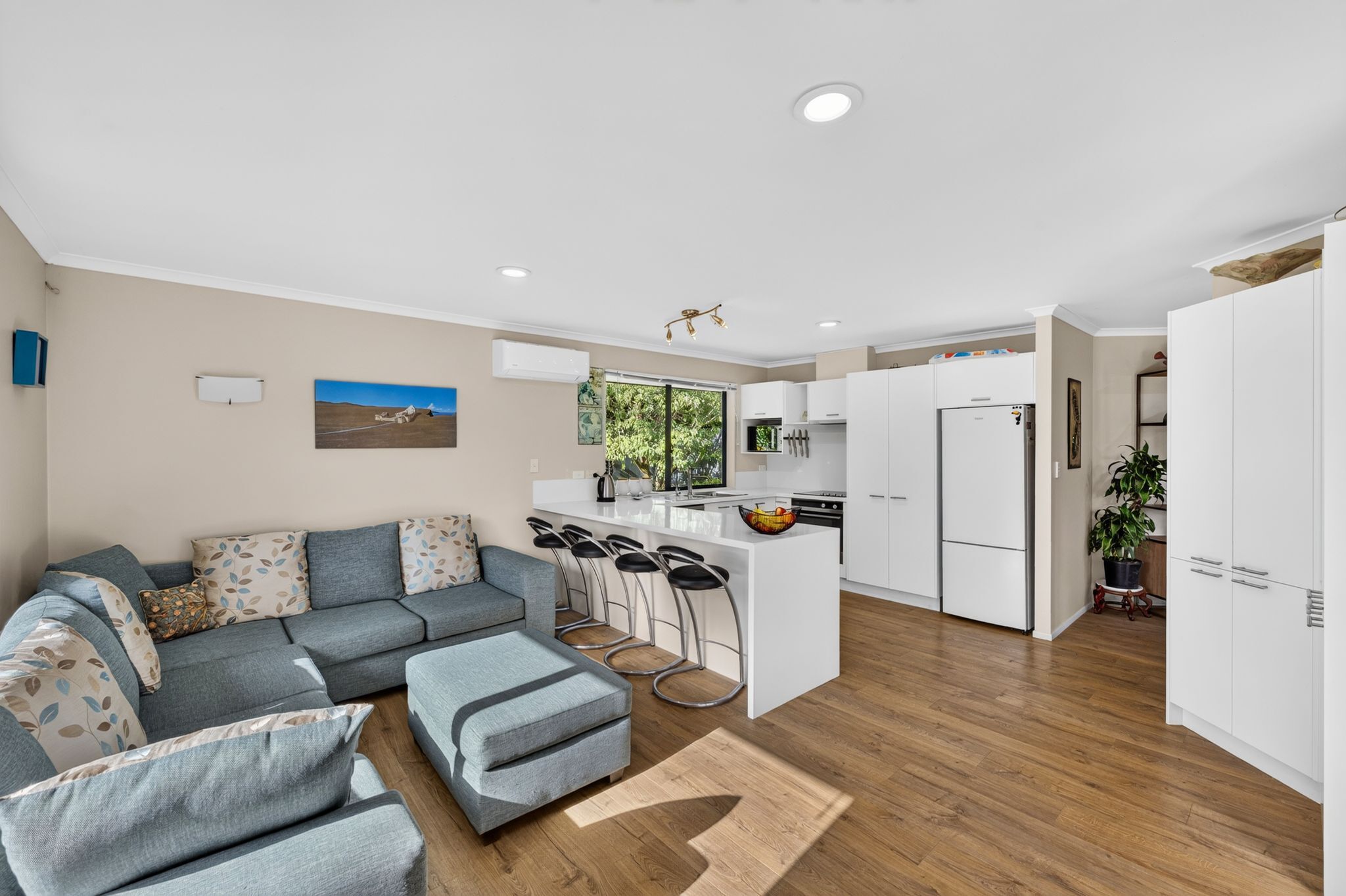 Photo 4 of 49 Terry Smyth Drive, Kumeū, Kumeū