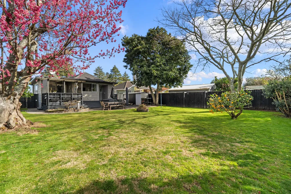 Spacious Family Living with Endless Possibilities