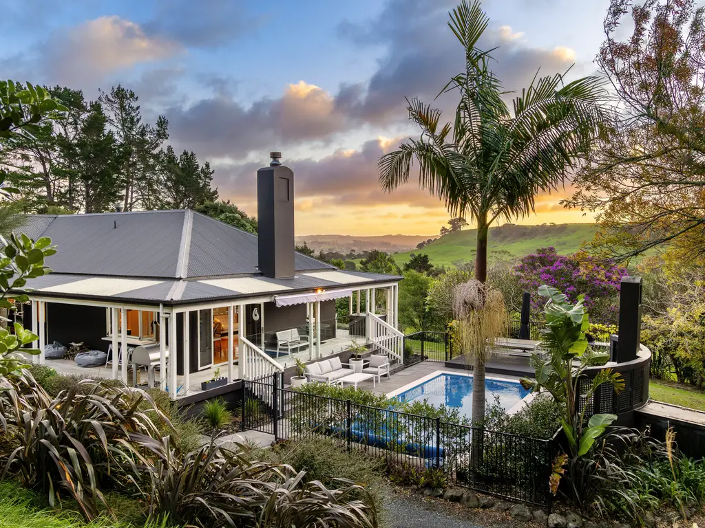 115 Taylor Road Sunset-Evening_for_PRINT-014