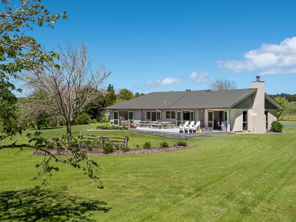 19 Valley Road-30