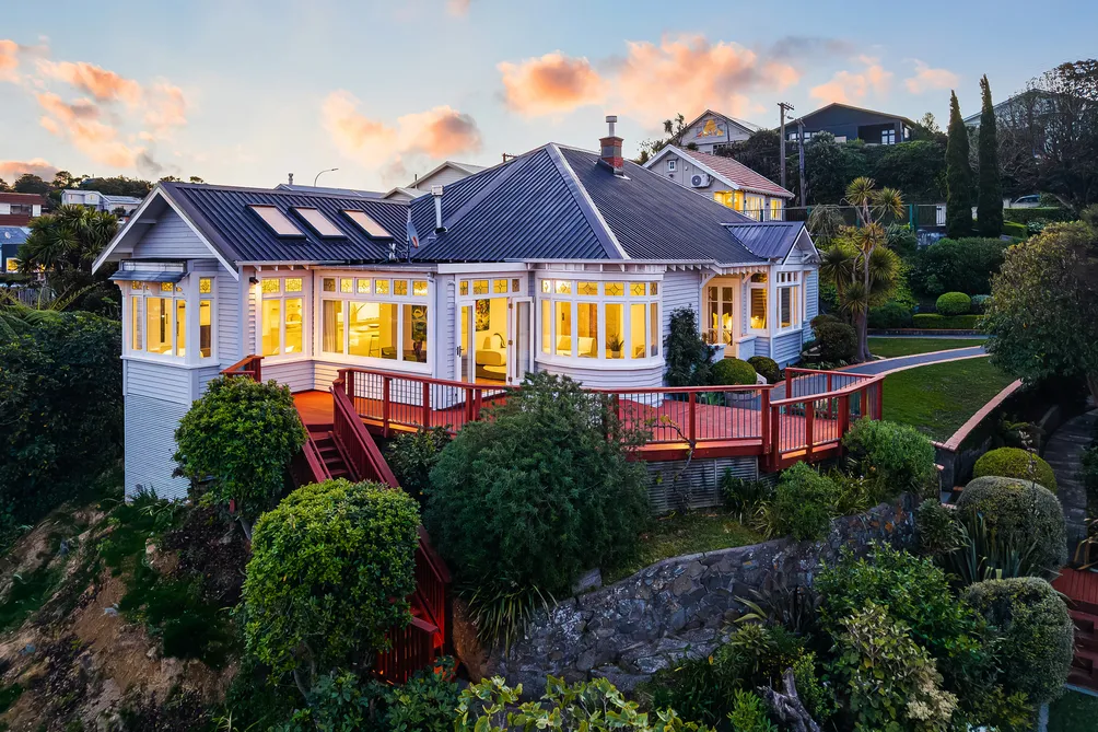 Character, Space, Views & Versatile Living