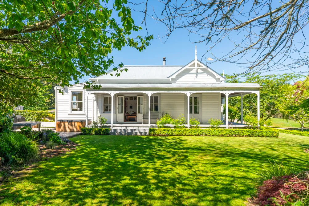 Affordable Country Charm with Equestrian Appeal