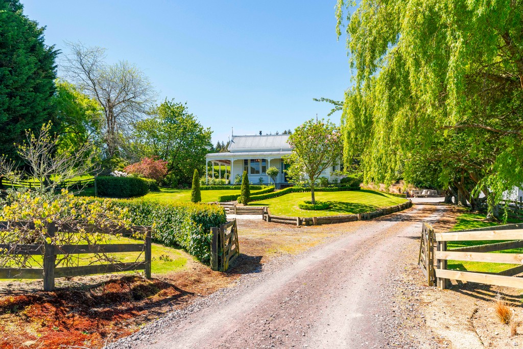 Affordable Country Charm with Equestrian Appeal
